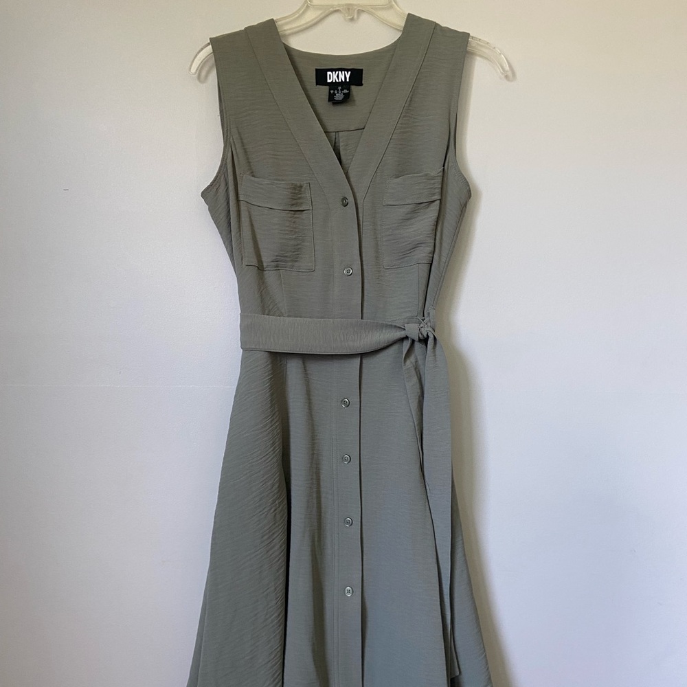 DKNY Gray Sleeveless V-Neck A-Line Midi Dress